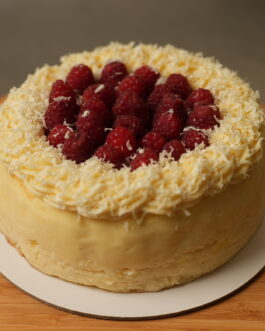 Baskijski cheesecake sa svežim punjenim malinama